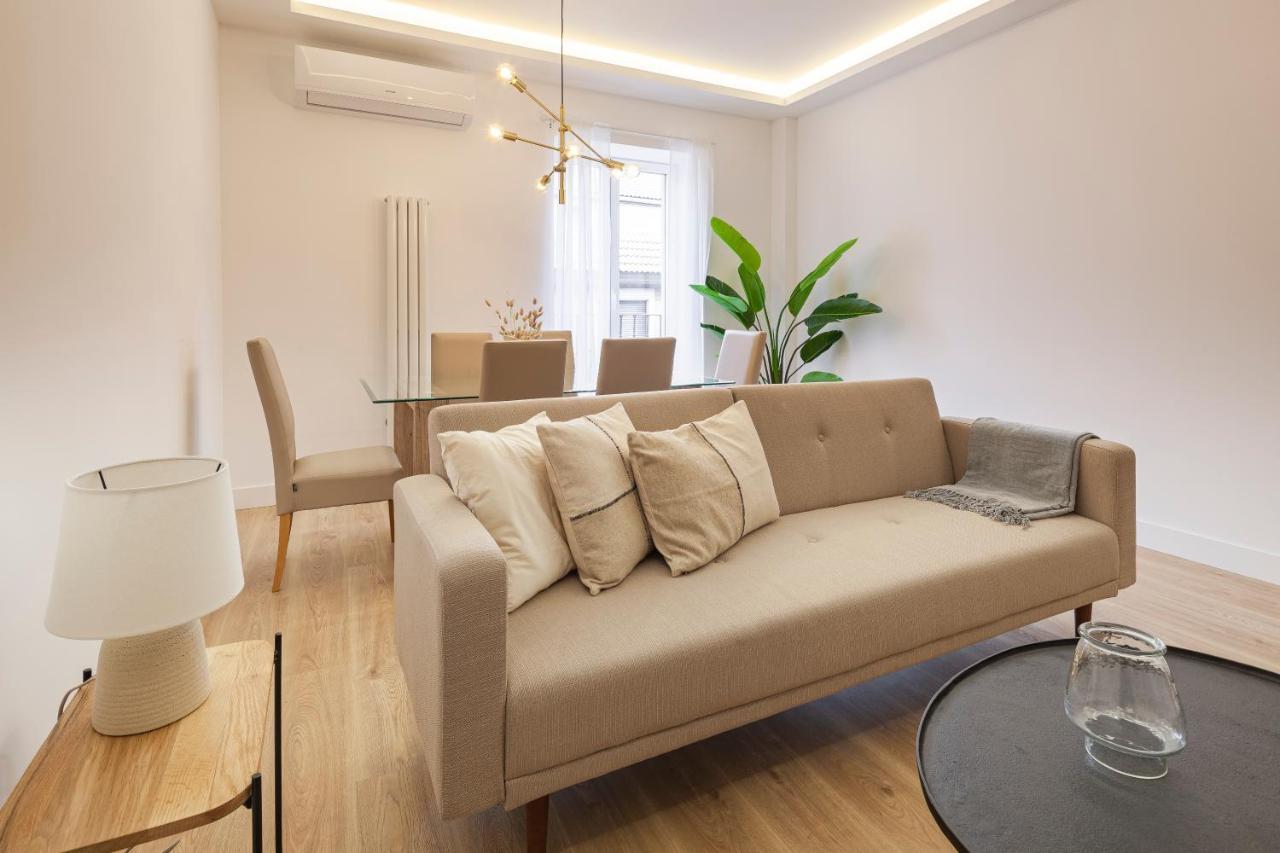 Plaza Espana III Calle Leganitos 2Br 2Bh 马德里 外观 照片
